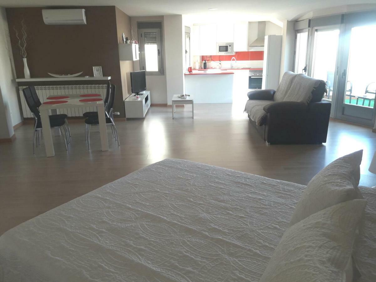 巴尔德佩尼亚斯Apartamento Atico公寓 外观 照片